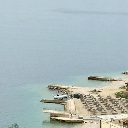 Sea And Sky Apartments Sarande Room photo