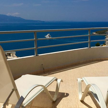 Sea And Sky Apartments Sarande Exterior photo