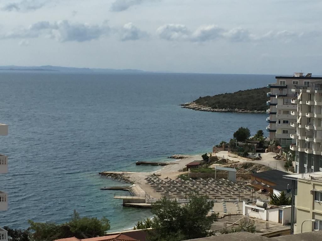 Sea And Sky Apartments Sarande Exterior photo